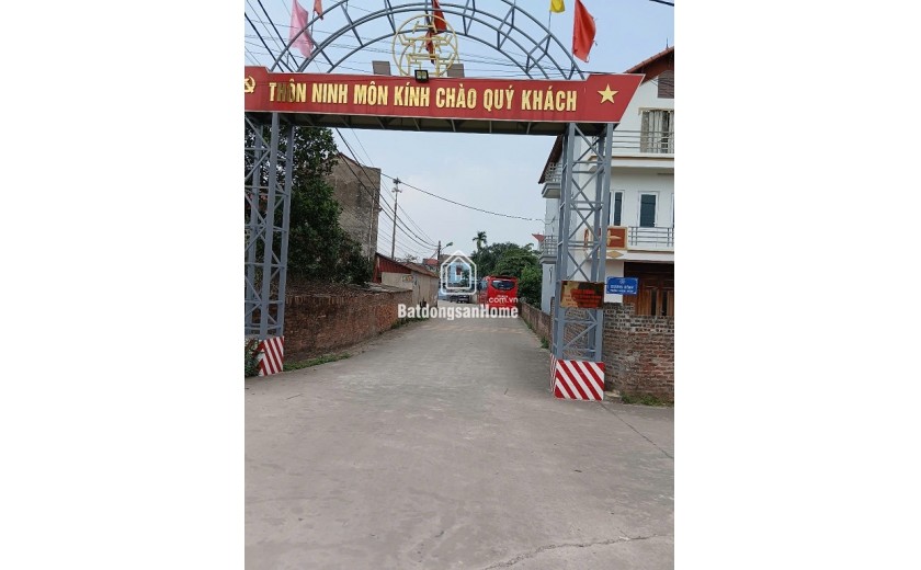 Bán Đất -Xã Hiền Ninh ( Sóc Sơn)- Trục Chính 84 M2- Full TC - 2,9 Tỷ